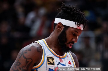 星空体育app-媒体人：杰曼在高强度季后赛中 身高&amp;硬解短板不足以支撑球队夺冠